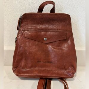 Elegant Brown Leather Backpack
